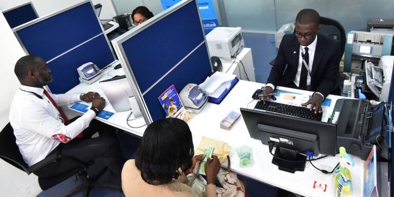 Accompagner l’entreprise – le chargé de clientèle entreprise